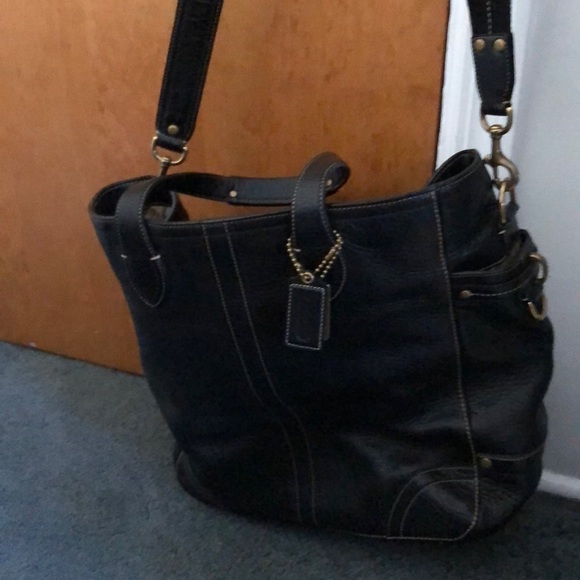 Authentic Coach woman’s work bag in black - Picture 1 of 6